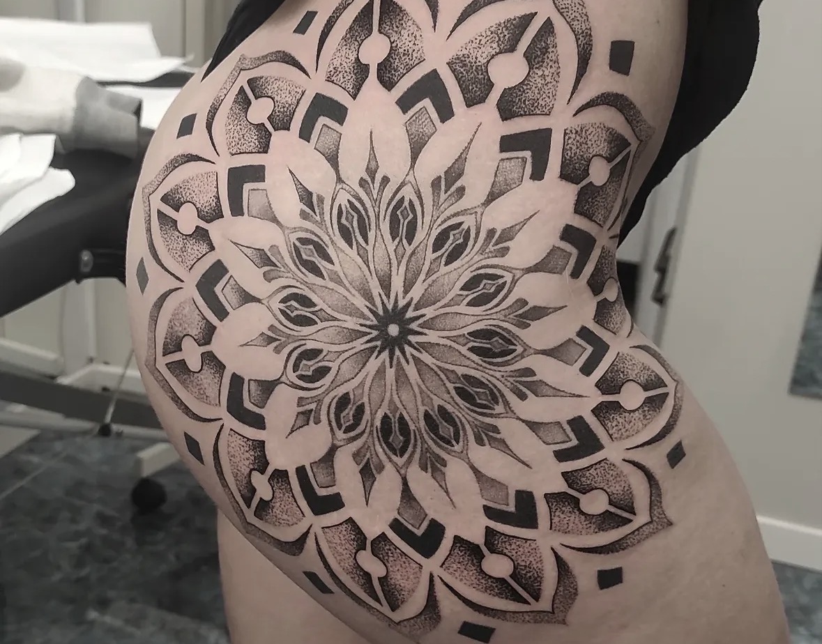 Tatuaggio artistico Blue Shark Tattoo 5